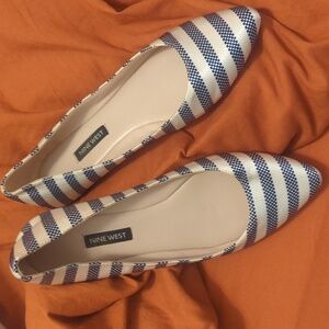 Nine West flats size 8